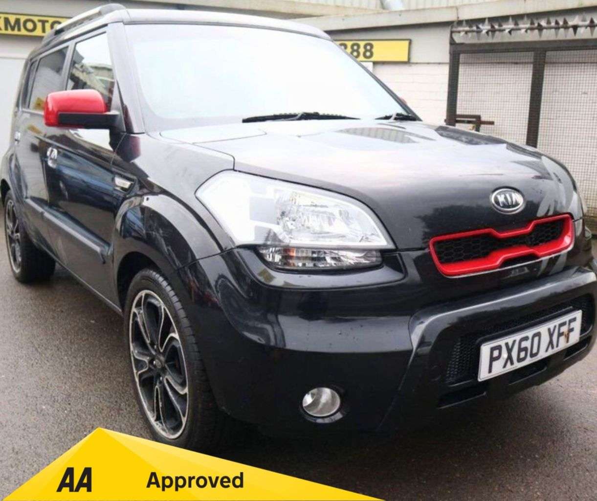 A 2010 KIA SOUL 1.6 CRDi Burner SUV 5dr Diesel Manual Euro 4 (126 bhp) * 2 YEAR WARRANTY £9 A 2010 KIA SOUL 1.6 CRDi Burner SUV 5dr Diesel Manual Euro 4 (126 bhp) * 2 YEAR WARRANTY £9