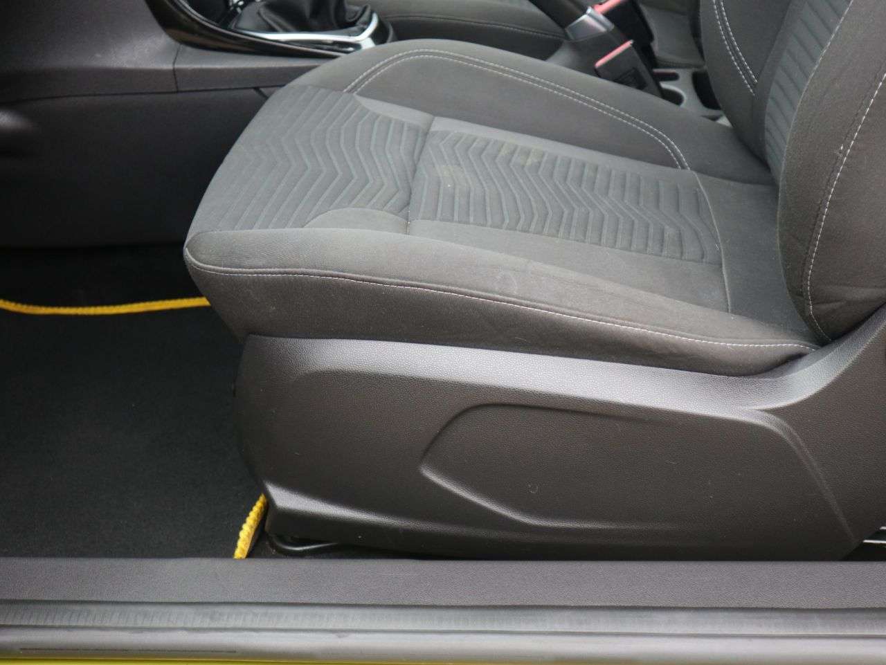 2013 FORD FIESTA 2013 FORD FIESTA