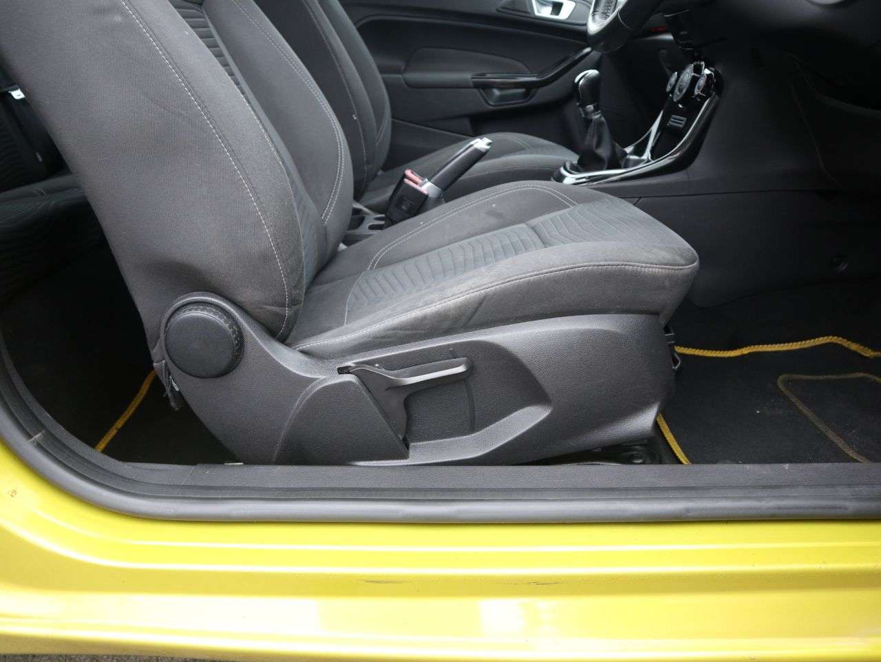 2013 FORD FIESTA 2013 FORD FIESTA