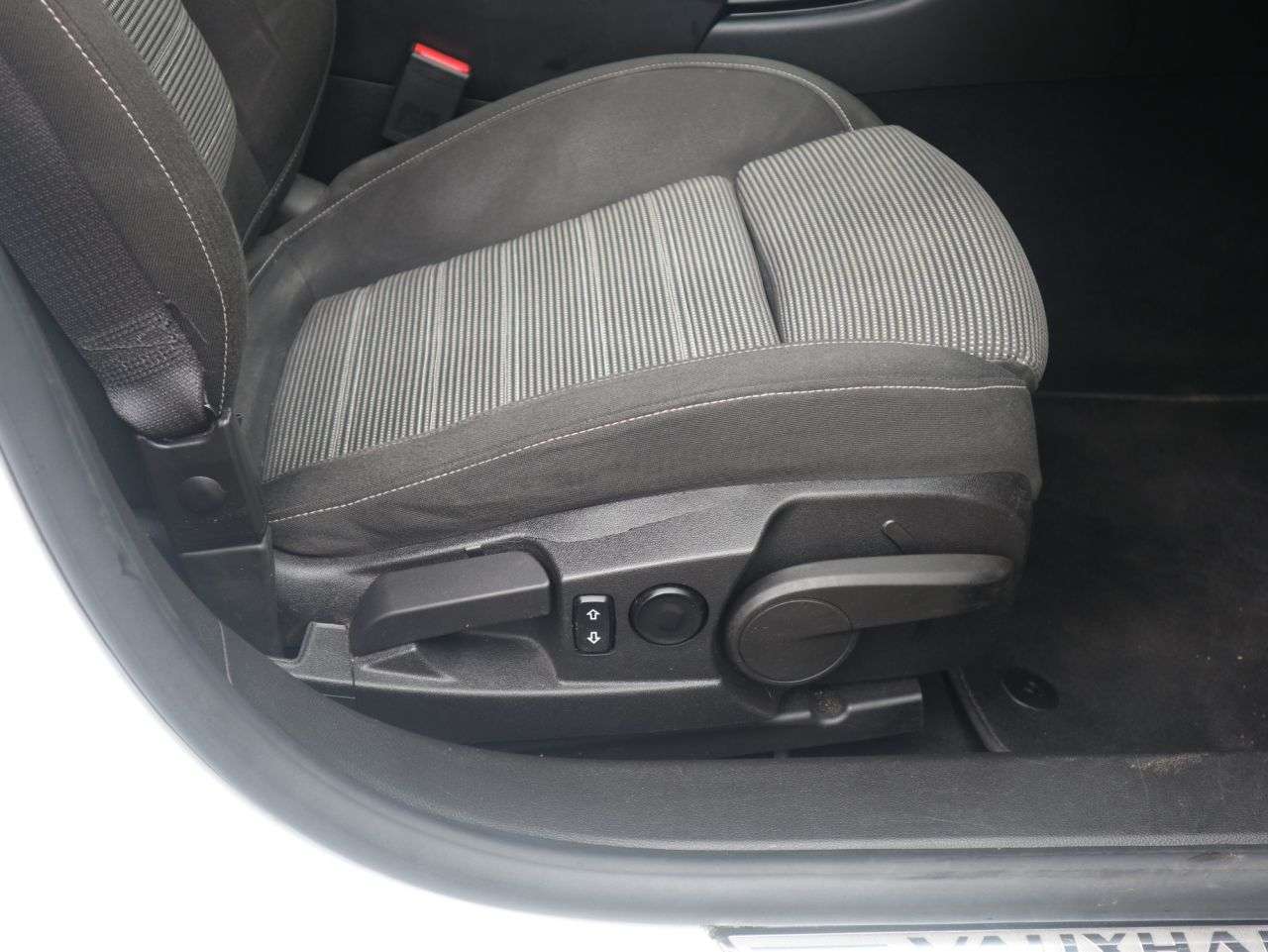 2015 VAUXHALL INSIGNIA 2015 VAUXHALL INSIGNIA