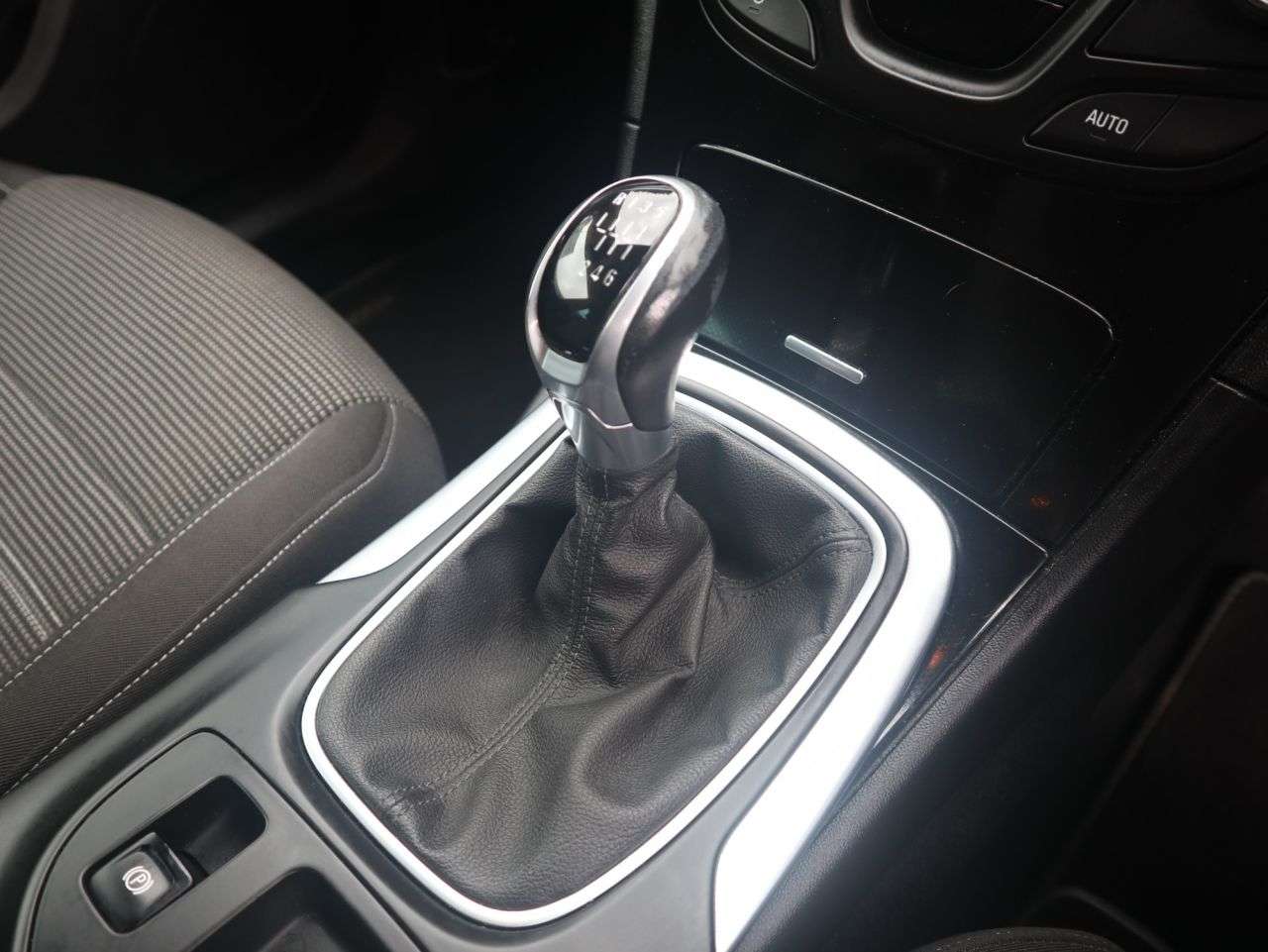 2015 VAUXHALL INSIGNIA 2015 VAUXHALL INSIGNIA