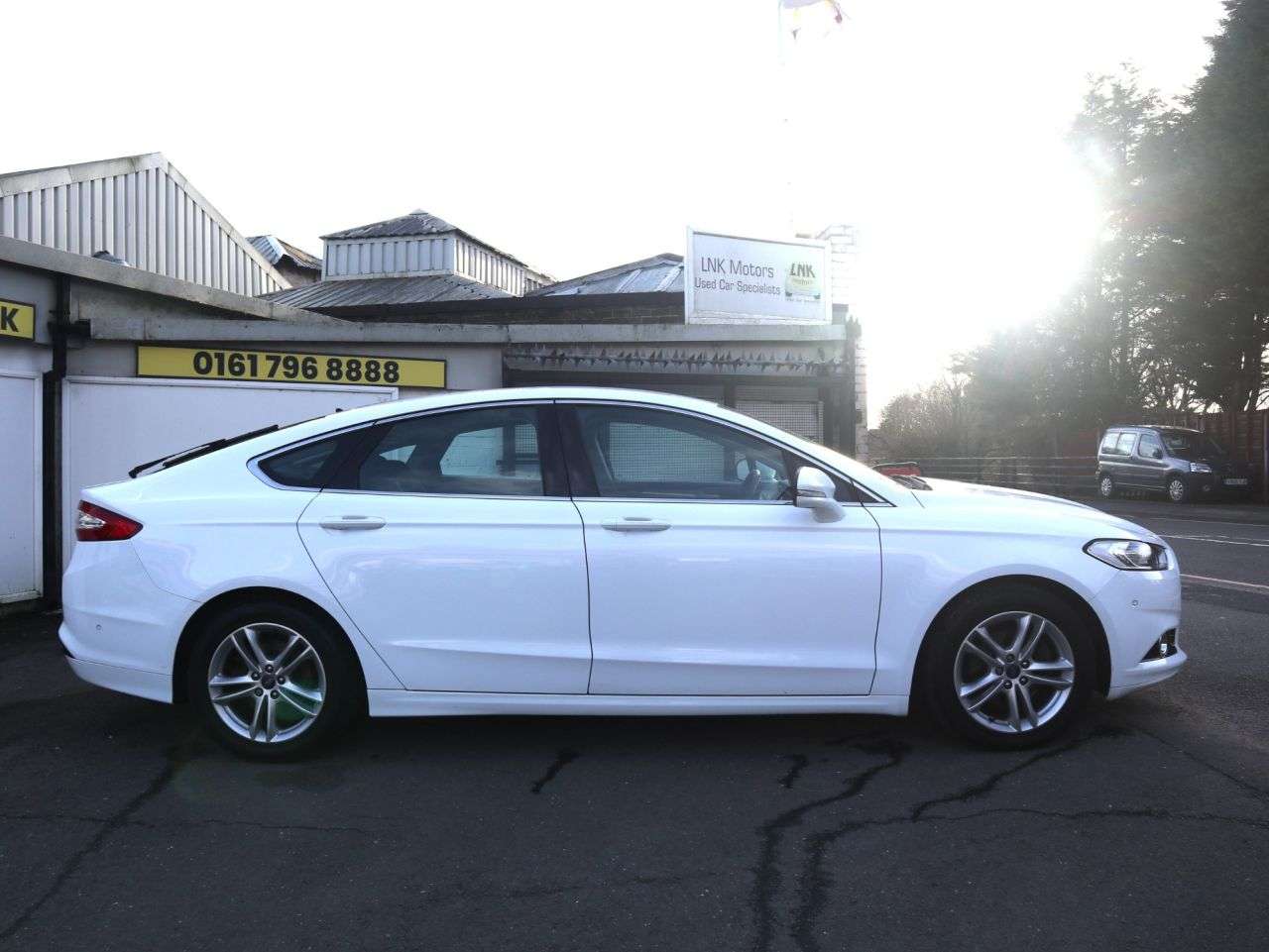 A 2015 FORD MONDEO 2.0 TDCi Titanium Hatchback 5dr Diesel Manual Euro 6 (s/s) (150 ps) *2 YEAR A 2015 FORD MONDEO 2.0 TDCi Titanium Hatchback 5dr Diesel Manual Euro 6 (s/s) (150 ps) *2 YEAR