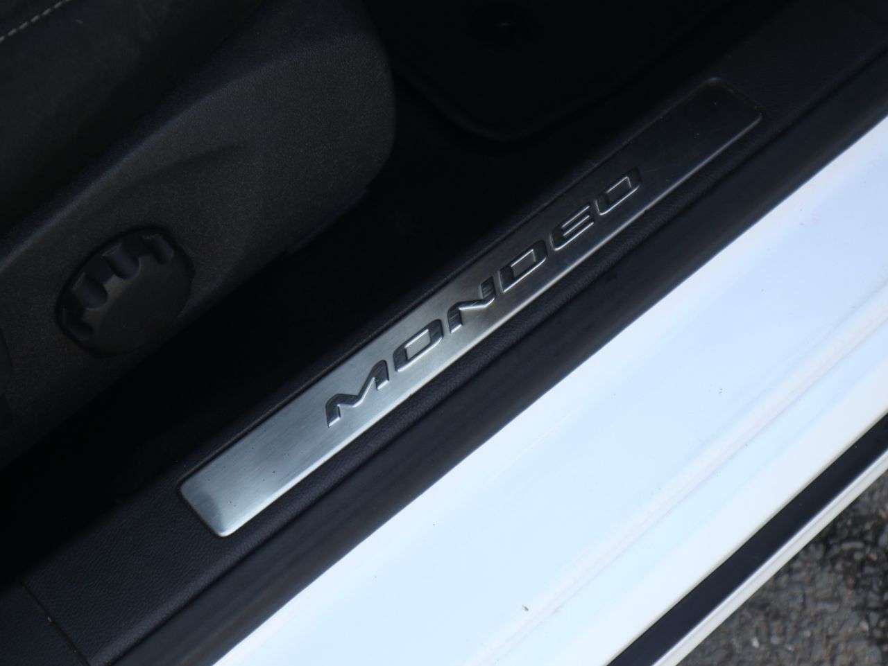 2015 FORD MONDEO 2015 FORD MONDEO