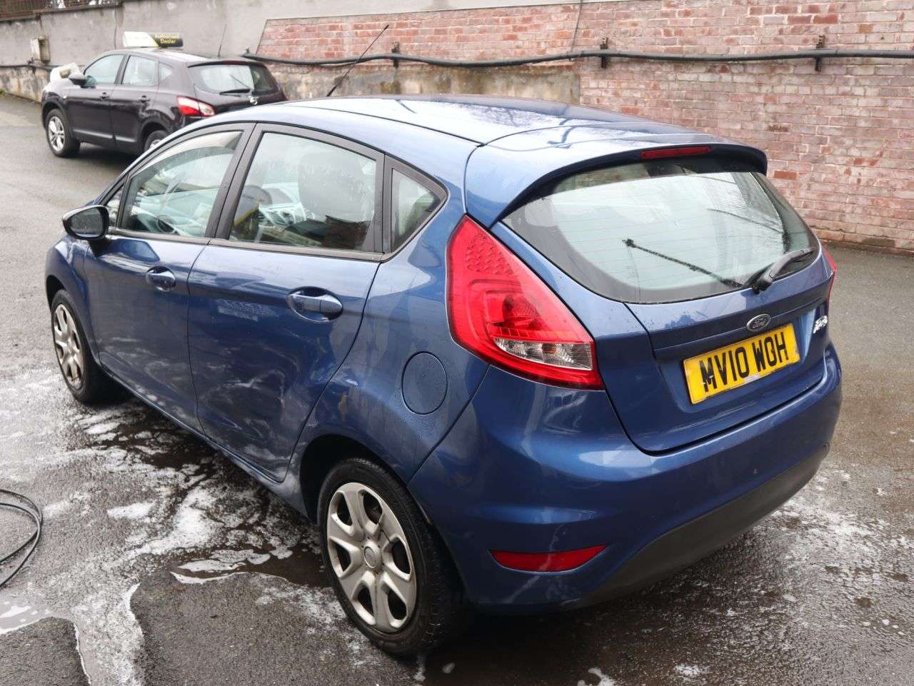 A 2010 FORD FIESTA 1.25 Edge Hatchback 5dr Petrol Manual (127 g/km, 59 bhp) *2 YEAR WARRANTY £ A 2010 FORD FIESTA 1.25 Edge Hatchback 5dr Petrol Manual (127 g/km, 59 bhp) *2 YEAR WARRANTY £