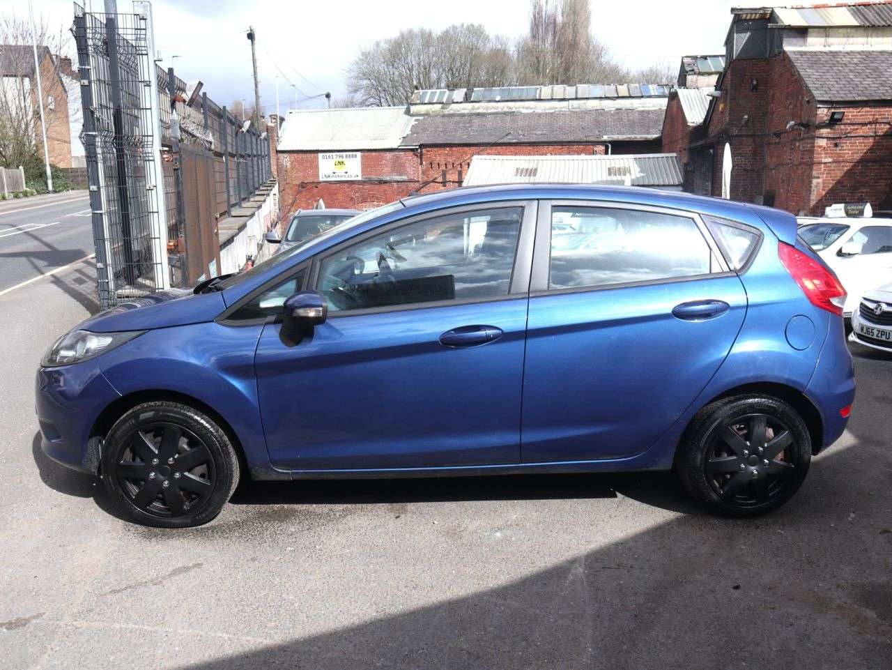 2010 FORD FIESTA 2010 FORD FIESTA