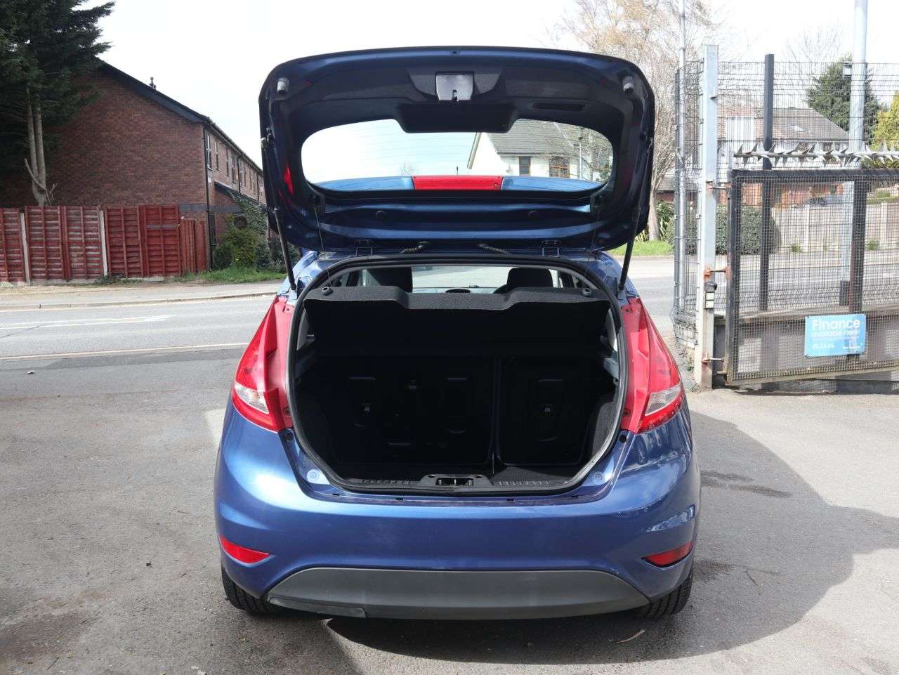 2010 FORD FIESTA 2010 FORD FIESTA
