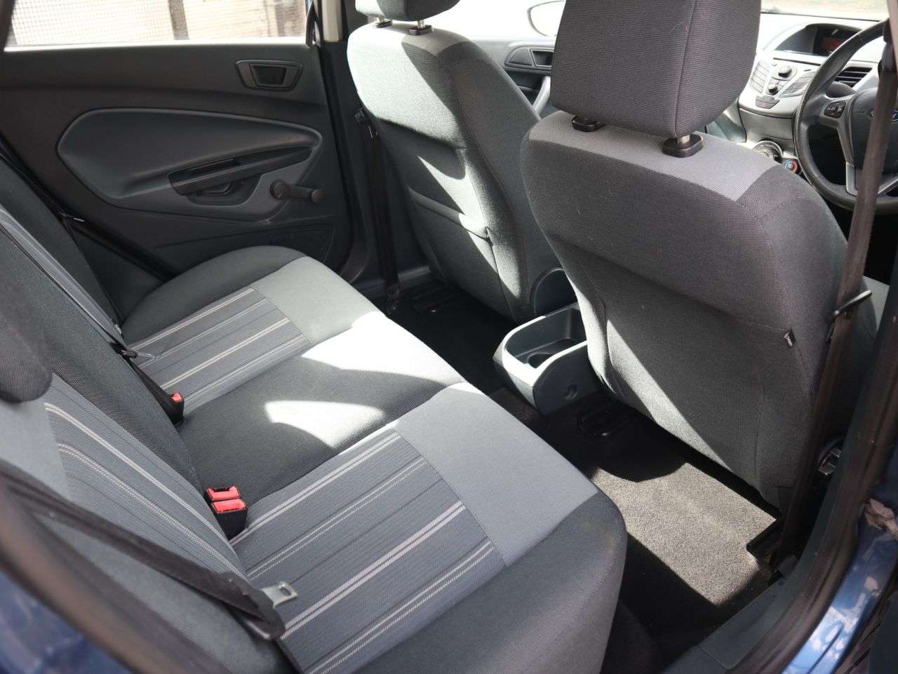 2010 FORD FIESTA 2010 FORD FIESTA