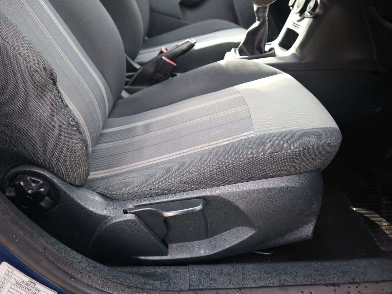 2010 FORD FIESTA 2010 FORD FIESTA