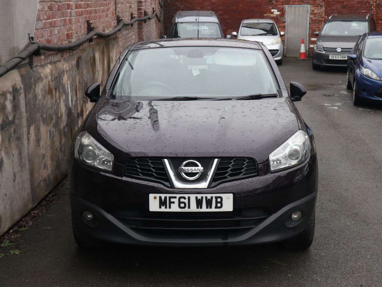 A 2011 NISSAN QASHQAI 1.5 dCi Acenta SUV 5dr Diesel Manual 2WD Euro 5 (110 ps) *2 YEAR WARRANTY £ A 2011 NISSAN QASHQAI 1.5 dCi Acenta SUV 5dr Diesel Manual 2WD Euro 5 (110 ps) *2 YEAR WARRANTY £