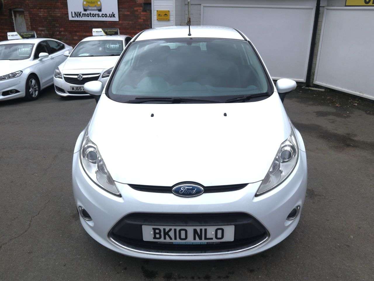 A 2010 FORD FIESTA 1.25 Zetec Hatchback 3dr Petrol Manual (133 g/km, 81 bhp) *2 YEAR WARRANTY A 2010 FORD FIESTA 1.25 Zetec Hatchback 3dr Petrol Manual (133 g/km, 81 bhp) *2 YEAR WARRANTY