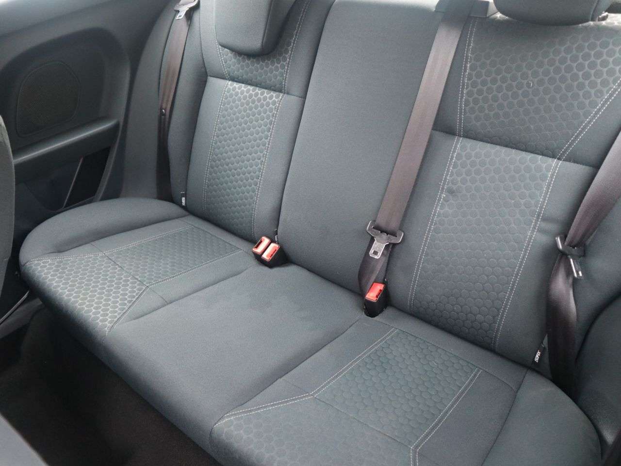 2010 FORD FIESTA 2010 FORD FIESTA