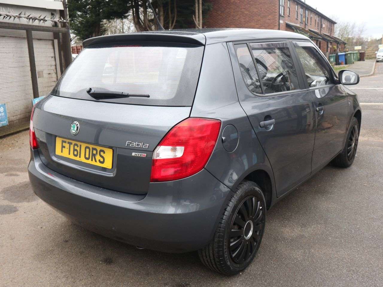 2012 SKODA FABIA 2012 SKODA FABIA