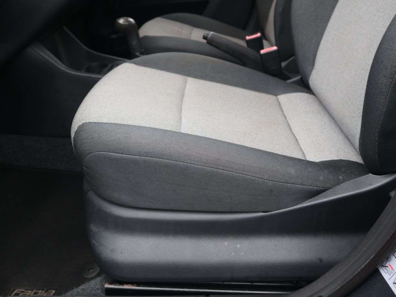 2012 SKODA FABIA 2012 SKODA FABIA