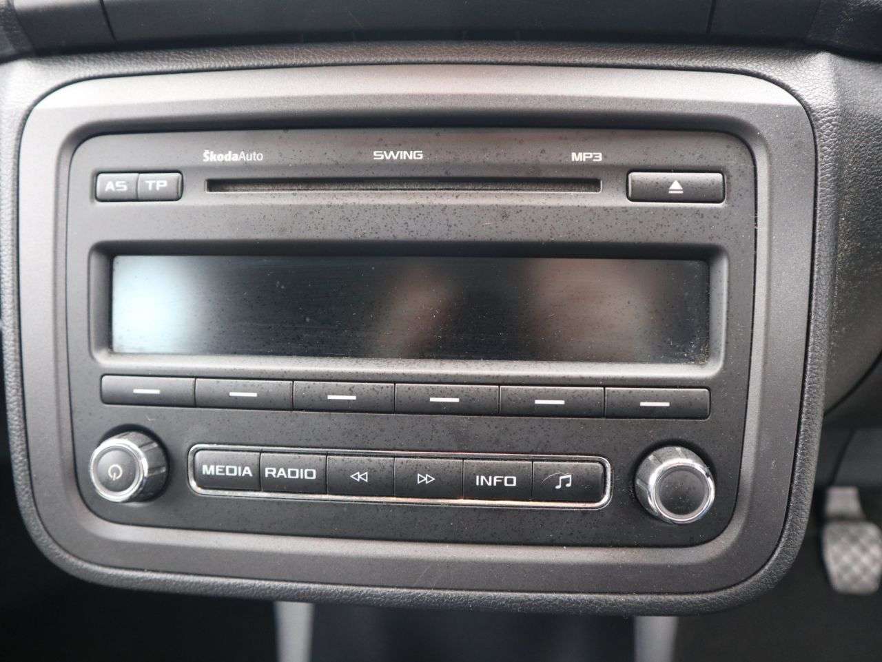 2012 SKODA FABIA 2012 SKODA FABIA