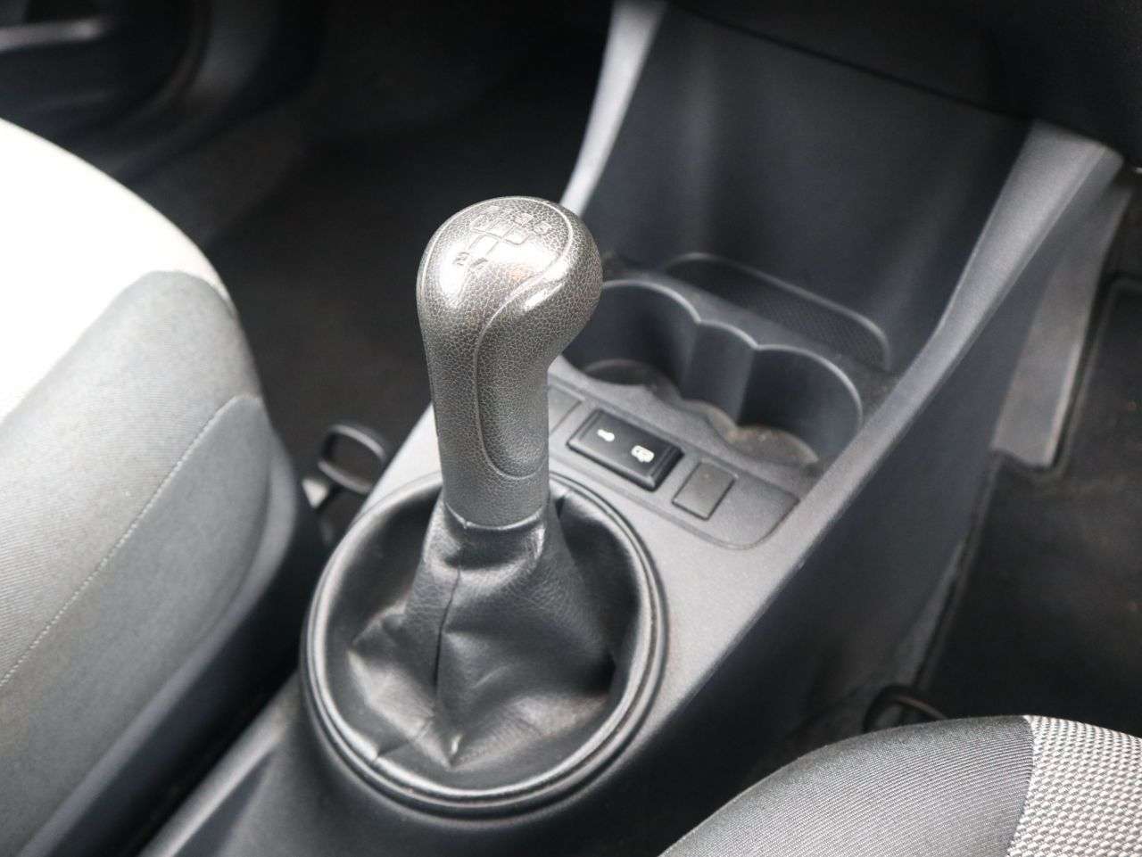 2012 SKODA FABIA 2012 SKODA FABIA