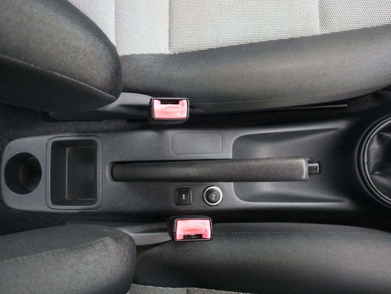 2012 SKODA FABIA 2012 SKODA FABIA