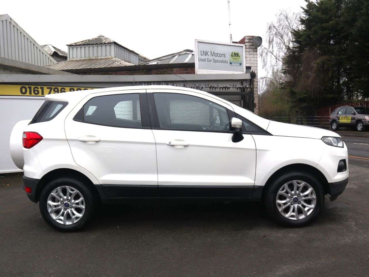 A 2015 FORD ECOSPORT 1.5 TDCi Zetec SUV 5dr Diesel Manual 2WD Euro 5 (90 ps) *2 YEAR WARRANTY £9 A 2015 FORD ECOSPORT 1.5 TDCi Zetec SUV 5dr Diesel Manual 2WD Euro 5 (90 ps) *2 YEAR WARRANTY £9
