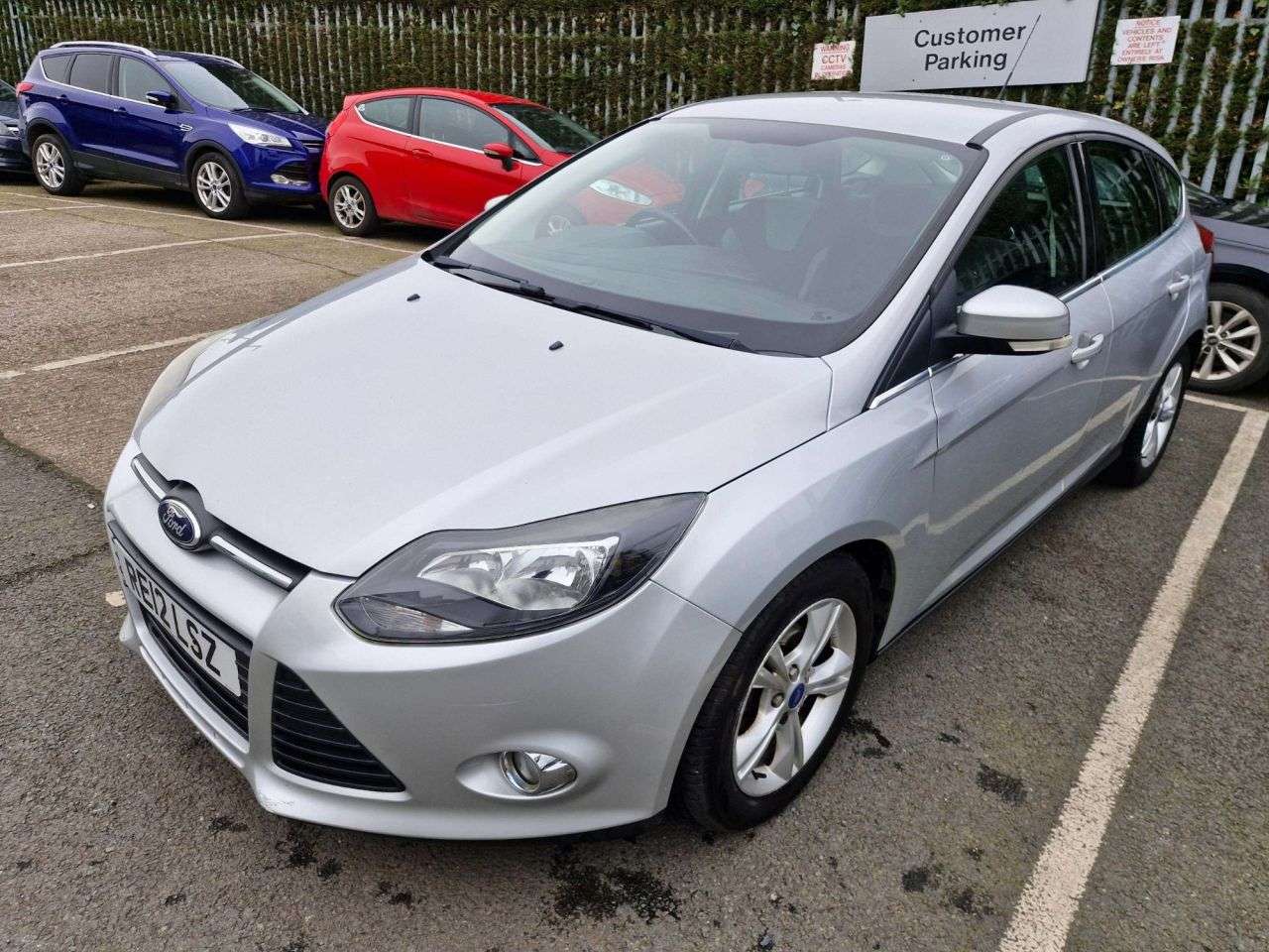 A 2012 FORD FOCUS 1.6 TDCi Zetec Hatchback 5dr Diesel Manual Euro 5 (s/s) (115 ps) *2 YEAR WA A 2012 FORD FOCUS 1.6 TDCi Zetec Hatchback 5dr Diesel Manual Euro 5 (s/s) (115 ps) *2 YEAR WA