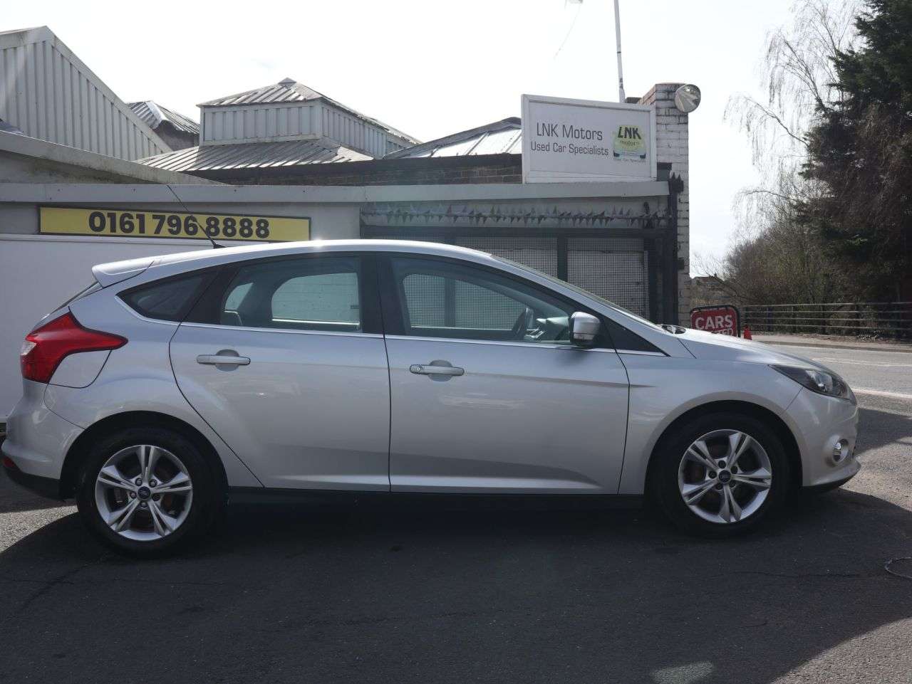 A 2012 FORD FOCUS 1.6 TDCi Zetec Hatchback 5dr Diesel Manual Euro 5 (s/s) (115 ps) *2 YEAR WA A 2012 FORD FOCUS 1.6 TDCi Zetec Hatchback 5dr Diesel Manual Euro 5 (s/s) (115 ps) *2 YEAR WA