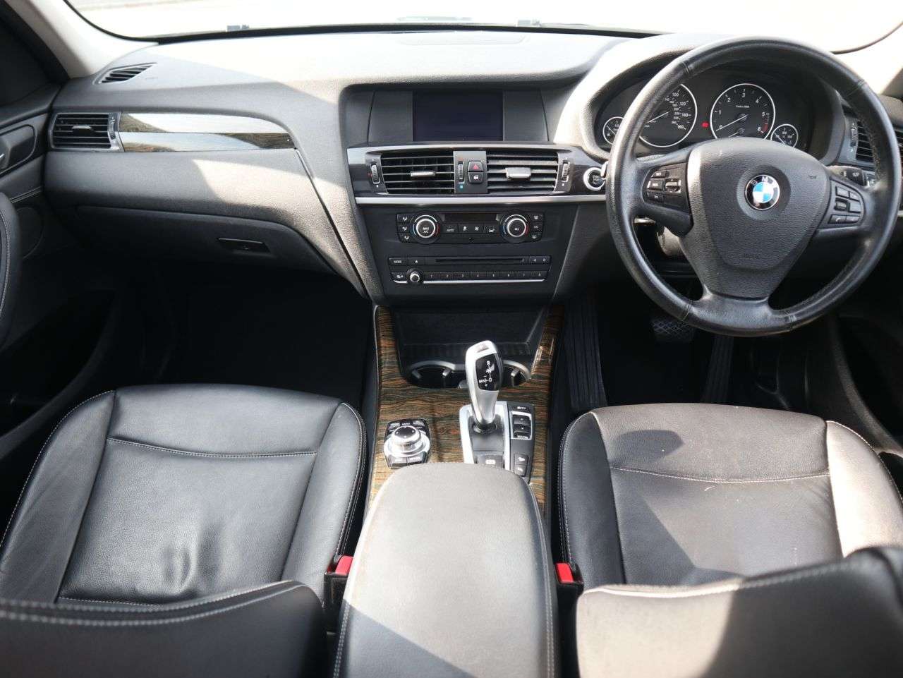 A 2013 BMW X3 2.0 20d SE SUV 5dr Diesel Auto xDrive Euro 5 (s/s) (184 ps) *2 YEAR WARRANT A 2013 BMW X3 2.0 20d SE SUV 5dr Diesel Auto xDrive Euro 5 (s/s) (184 ps) *2 YEAR WARRANT