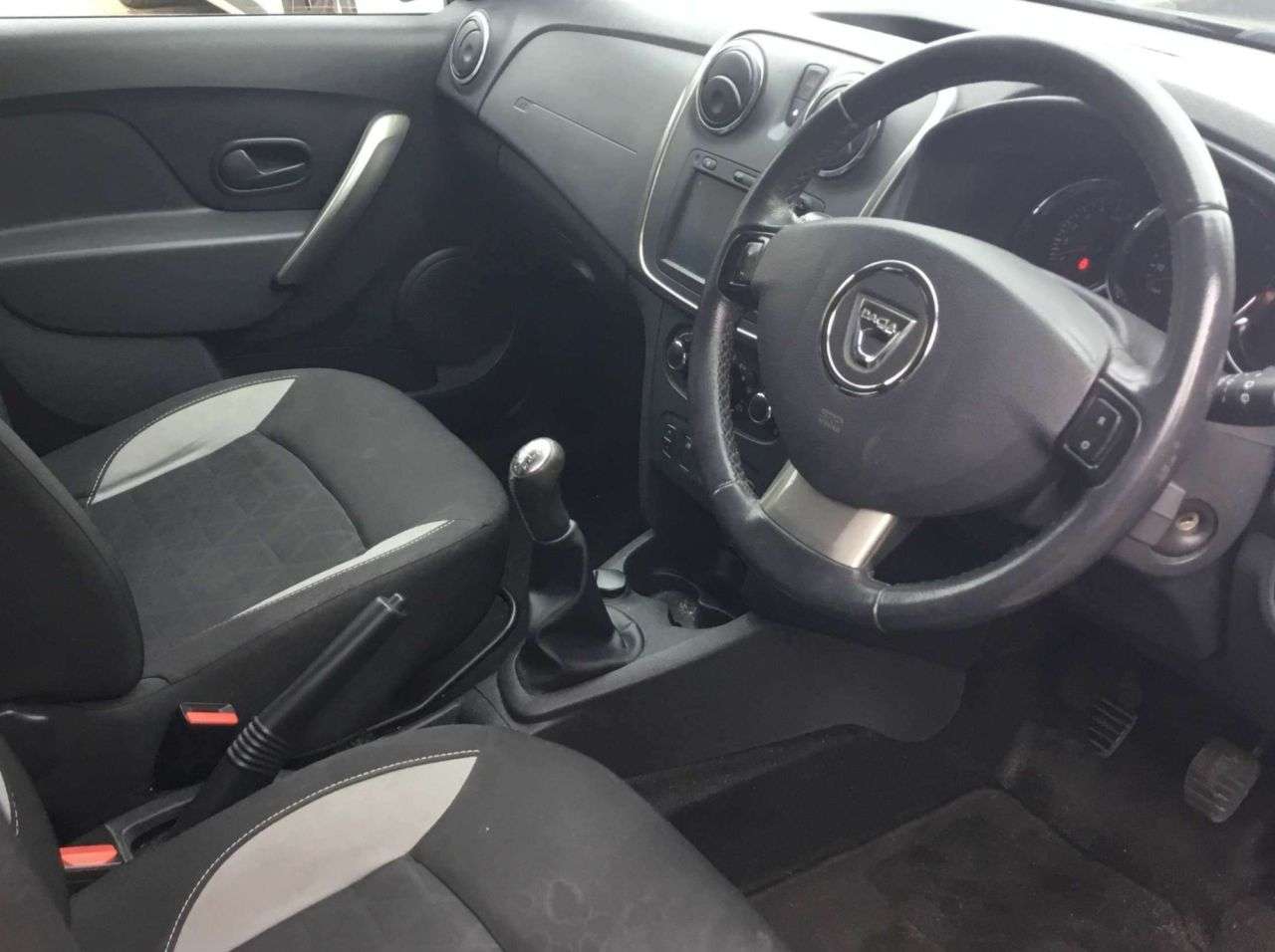 A 2015 DACIA SANDERO STEPWAY 1.5 dCi Laureate Hatchback 5dr Diesel Manual Euro 5 (90 ps) *2 YEAR WARRANT A 2015 DACIA SANDERO STEPWAY 1.5 dCi Laureate Hatchback 5dr Diesel Manual Euro 5 (90 ps) *2 YEAR WARRANT