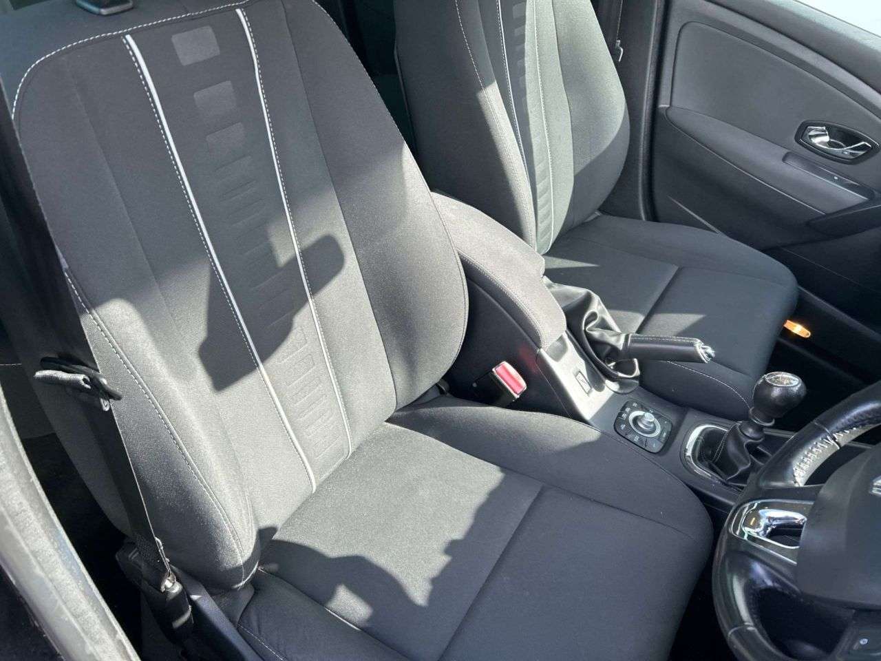 2014 RENAULT MEGANE 2014 RENAULT MEGANE