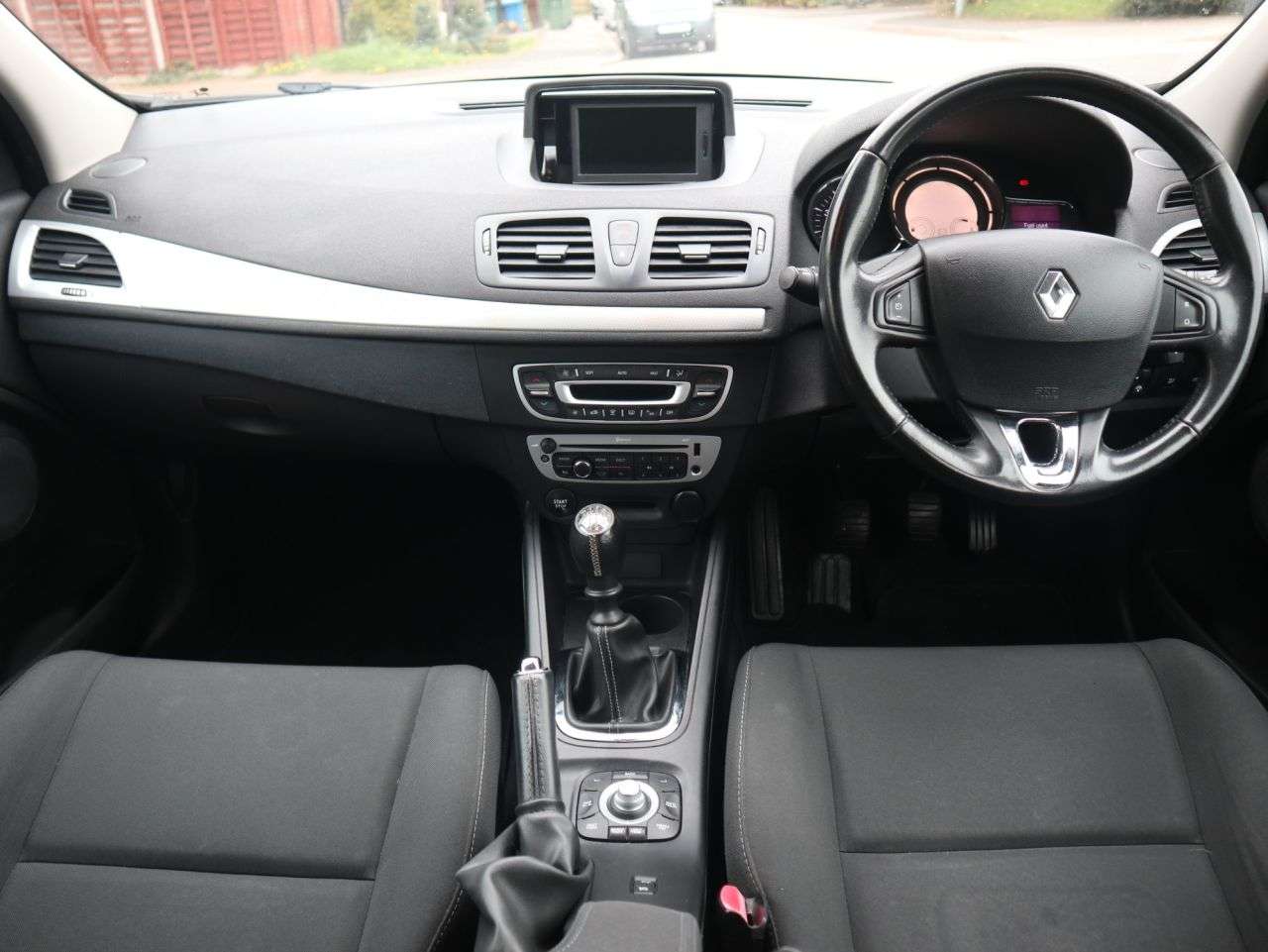 A 2014 RENAULT MEGANE 1.5 dCi ENERGY Dynamique TomTom Hatchback 5dr Diesel Manual Euro 5 (s/s) (1 A 2014 RENAULT MEGANE 1.5 dCi ENERGY Dynamique TomTom Hatchback 5dr Diesel Manual Euro 5 (s/s) (1