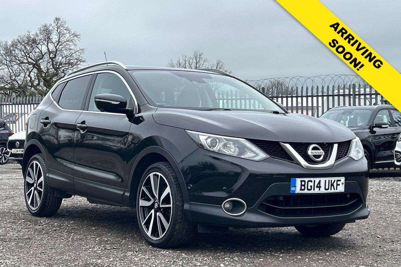 A 2014 NISSAN QASHQAI 1.5 dCi Tekna SUV 5dr Diesel Manual 2WD Euro 5 (s/s) (110 ps) *2 YEAR WARRA A 2014 NISSAN QASHQAI 1.5 dCi Tekna SUV 5dr Diesel Manual 2WD Euro 5 (s/s) (110 ps) *2 YEAR WARRA