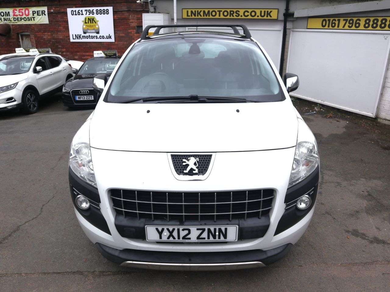 A 2012 PEUGEOT 3008 1.6 HDi Sportium SUV 5dr Diesel Manual Euro 5 (112 ps) *2 YEAR WARRANTY £99 A 2012 PEUGEOT 3008 1.6 HDi Sportium SUV 5dr Diesel Manual Euro 5 (112 ps) *2 YEAR WARRANTY £99