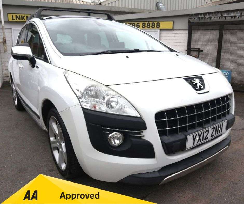 A 2012 PEUGEOT 3008 1.6 HDi Sportium SUV 5dr Diesel Manual Euro 5 (112 ps) *2 YEAR WARRANTY £99 A 2012 PEUGEOT 3008 1.6 HDi Sportium SUV 5dr Diesel Manual Euro 5 (112 ps) *2 YEAR WARRANTY £99