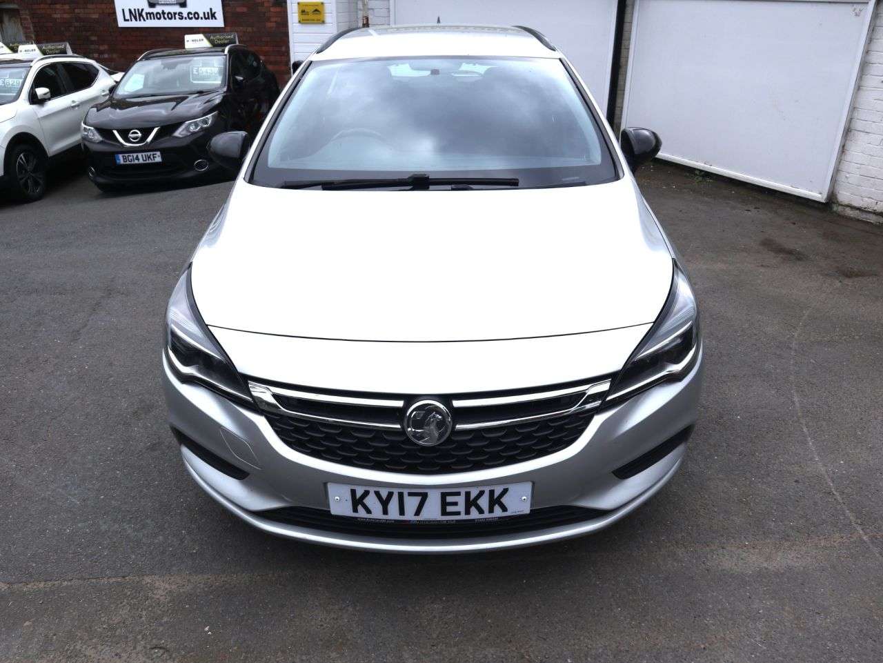 A 2017 VAUXHALL ASTRA 1.6 CDTi ecoFLEX Tech Line Sports Tourer 5dr Diesel Manual Euro 6 (s/s) (11 A 2017 VAUXHALL ASTRA 1.6 CDTi ecoFLEX Tech Line Sports Tourer 5dr Diesel Manual Euro 6 (s/s) (11