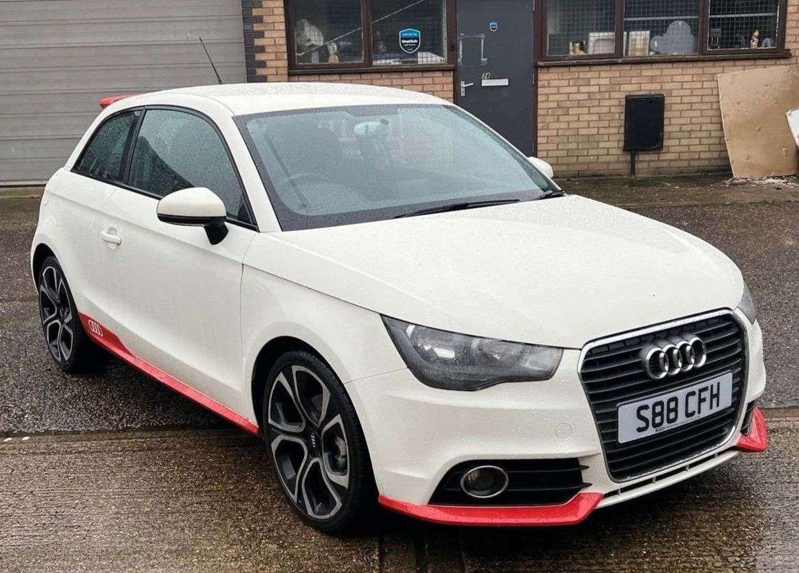 A 2012 AUDI A1 1.6 TDI Competition Line Hatchback 3dr Diesel Manual Euro 5 (s/s) (105 ps) A 2012 AUDI A1 1.6 TDI Competition Line Hatchback 3dr Diesel Manual Euro 5 (s/s) (105 ps)