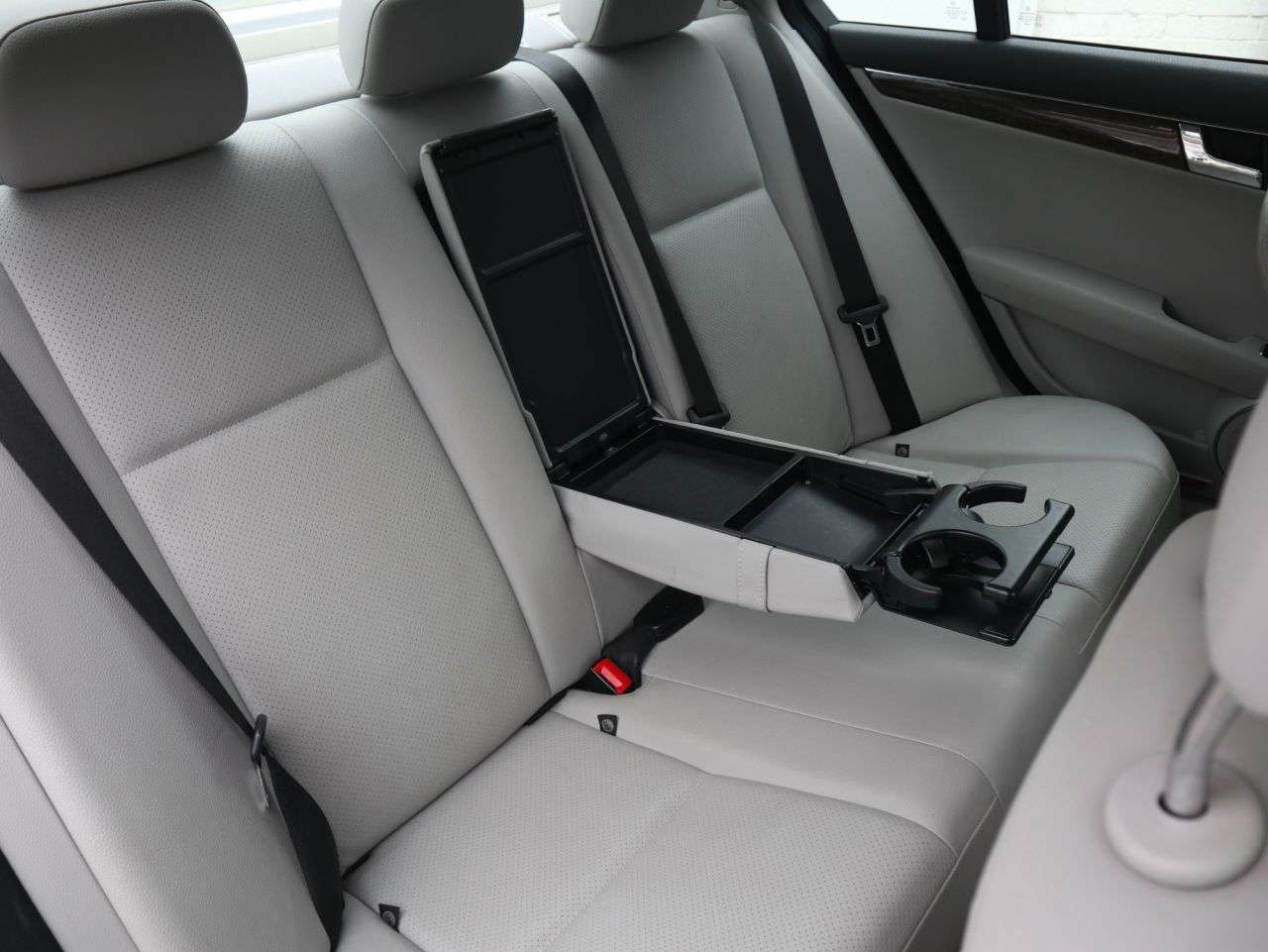 2009 MERCEDES-BENZ C-CLASS 2009 MERCEDES-BENZ C-CLASS