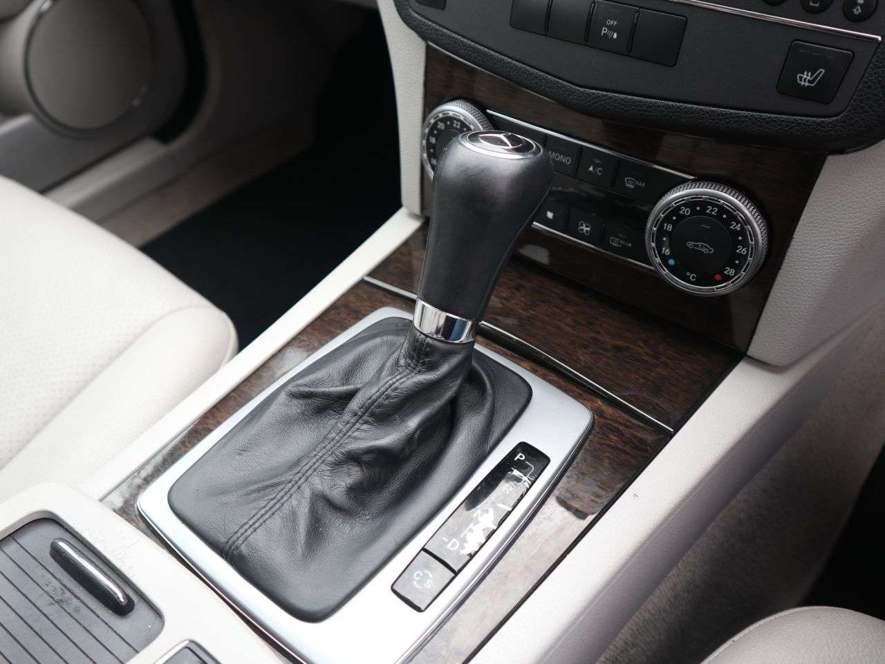 2009 MERCEDES-BENZ C-CLASS 2009 MERCEDES-BENZ C-CLASS
