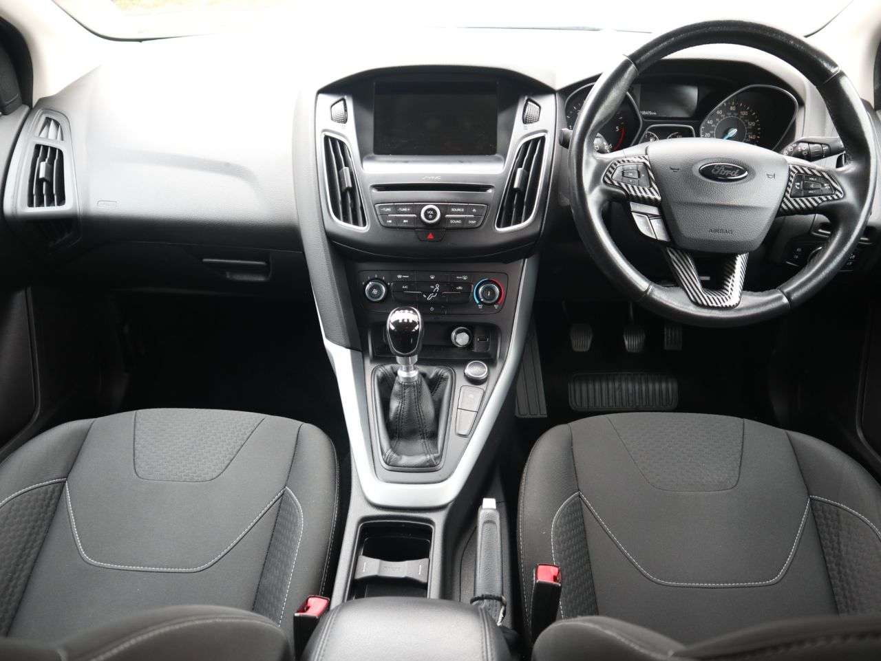 A 2017 FORD FOCUS 1.5 TDCi Zetec Edition Hatchback 5dr Diesel Manual Euro 6 (s/s) (120 ps) *2 A 2017 FORD FOCUS 1.5 TDCi Zetec Edition Hatchback 5dr Diesel Manual Euro 6 (s/s) (120 ps) *2