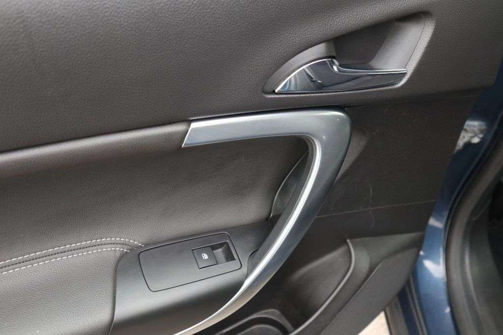 2015 VAUXHALL INSIGNIA 2015 VAUXHALL INSIGNIA