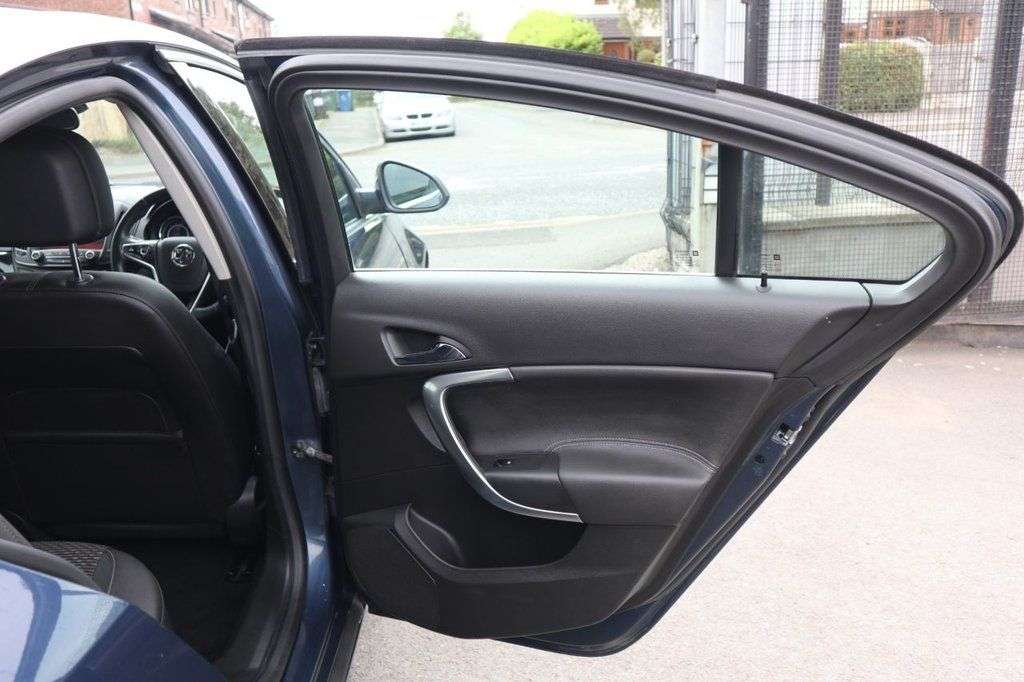 2015 VAUXHALL INSIGNIA 2015 VAUXHALL INSIGNIA