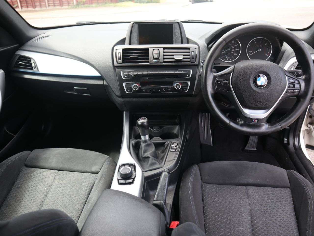 A 2013 BMW 1 SERIES 2.0 120d M Sport Hatchback 3dr Diesel Manual Euro 5 (s/s) (184 ps) *2 YEAR A 2013 BMW 1 SERIES 2.0 120d M Sport Hatchback 3dr Diesel Manual Euro 5 (s/s) (184 ps) *2 YEAR