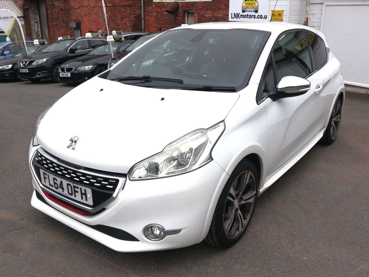 2015 PEUGEOT 208 2015 PEUGEOT 208