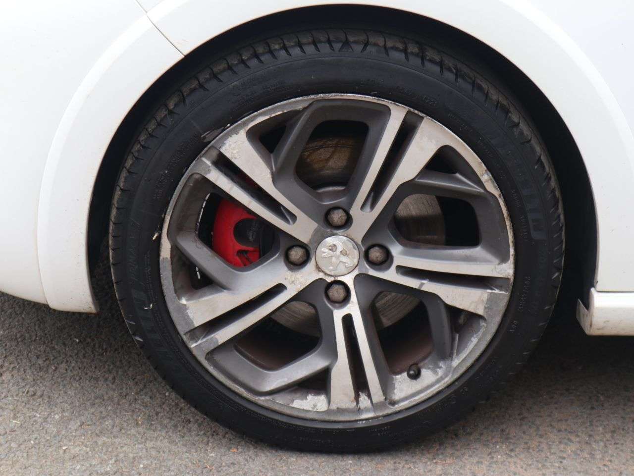 2015 PEUGEOT 208 2015 PEUGEOT 208