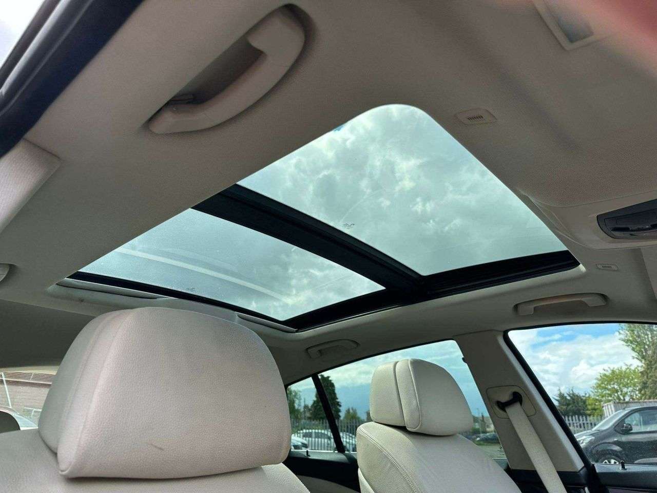 2010 BMW 5 SERIES GRAN TURISMO 2010 BMW 5 SERIES GRAN TURISMO