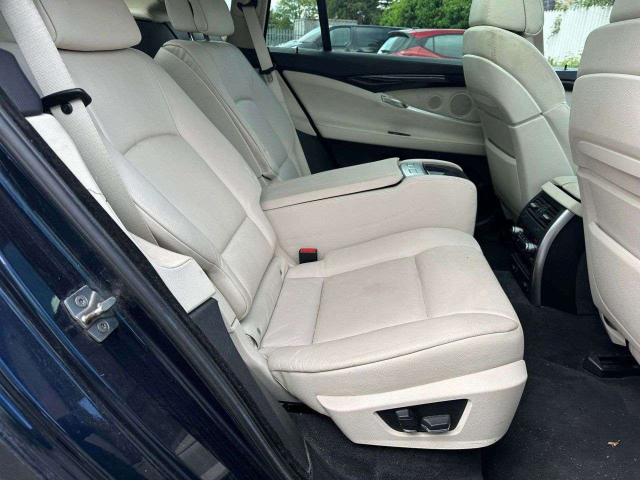 2010 BMW 5 SERIES GRAN TURISMO 2010 BMW 5 SERIES GRAN TURISMO