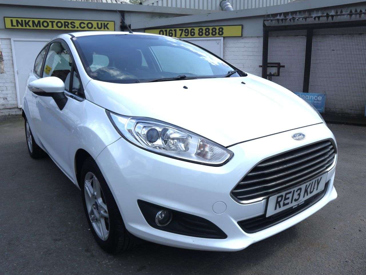 A 2013 FORD FIESTA 1.25 Zetec Hatchback 3dr Petrol Manual Euro 5 (82 ps) A 2013 FORD FIESTA 1.25 Zetec Hatchback 3dr Petrol Manual Euro 5 (82 ps)