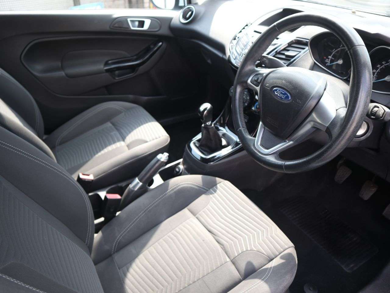 2013 FORD FIESTA 2013 FORD FIESTA