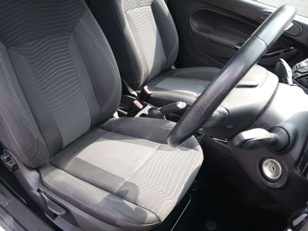 2013 FORD FIESTA 2013 FORD FIESTA