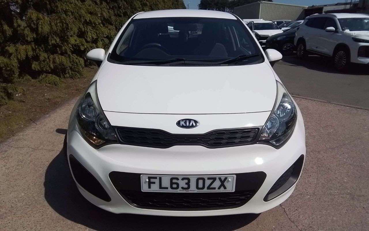 2013 KIA RIO 2013 KIA RIO