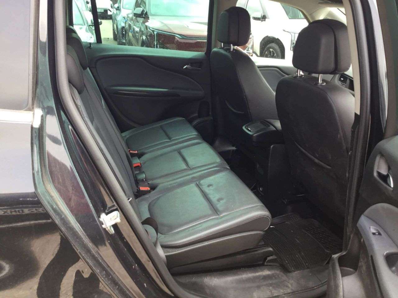 2015 VAUXHALL ZAFIRA TOURER 2015 VAUXHALL ZAFIRA TOURER