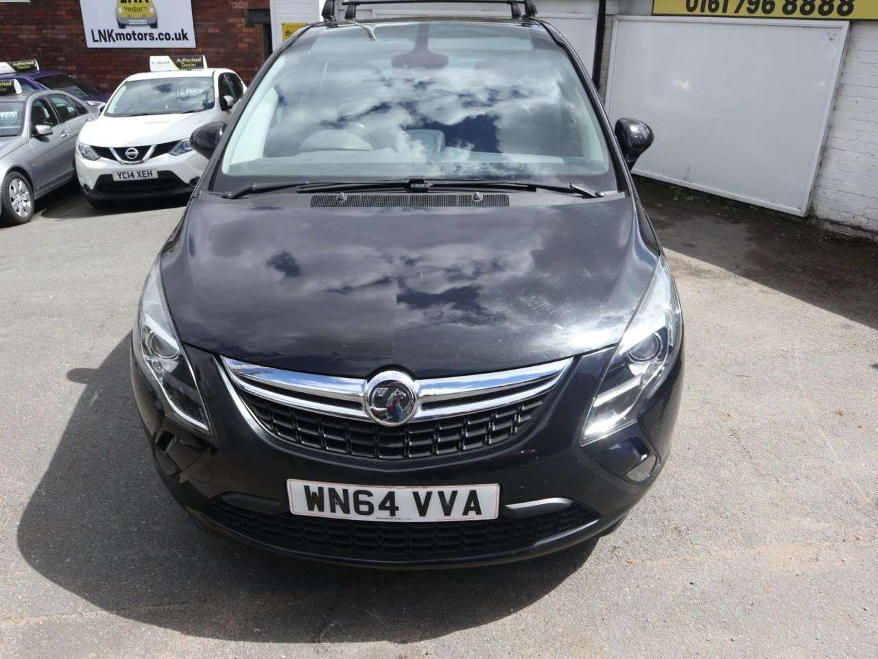 A 2015 VAUXHALL ZAFIRA TOURER 2.0 CDTi Elite MPV 5dr Diesel Manual Euro 5 (165 ps) *2 YEAR WTY FROM £99 + A 2015 VAUXHALL ZAFIRA TOURER 2.0 CDTi Elite MPV 5dr Diesel Manual Euro 5 (165 ps) *2 YEAR WTY FROM £99 +