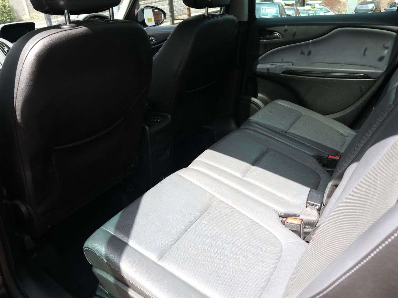 2015 VAUXHALL ZAFIRA TOURER 2015 VAUXHALL ZAFIRA TOURER