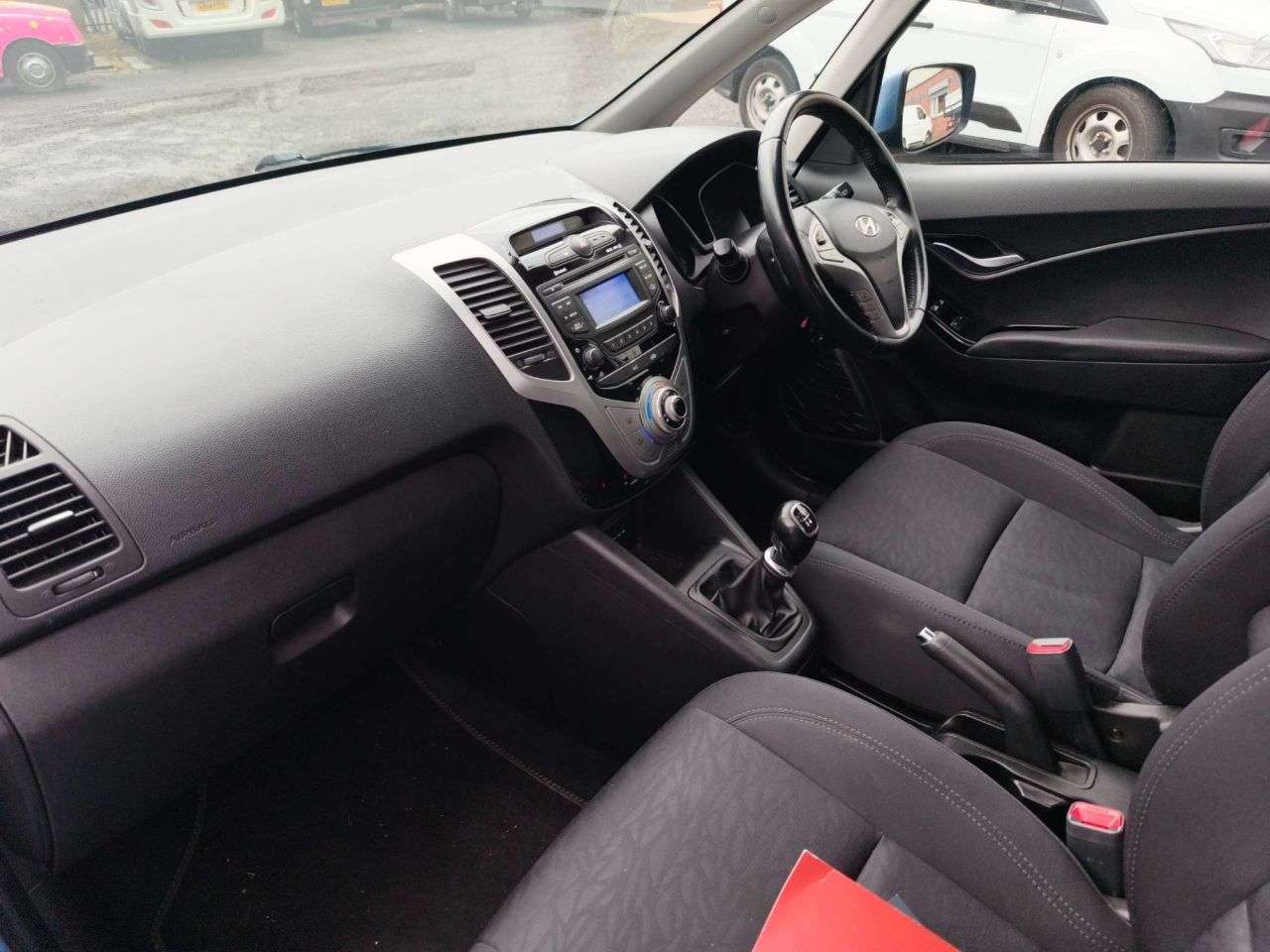 2015 HYUNDAI IX20 2015 HYUNDAI IX20